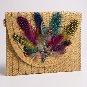 FEATHERED WHIMSY HAND DESIGNED LAYERED STRAW ENVELOPE CLUTCH/ CROSSBODY PURSE